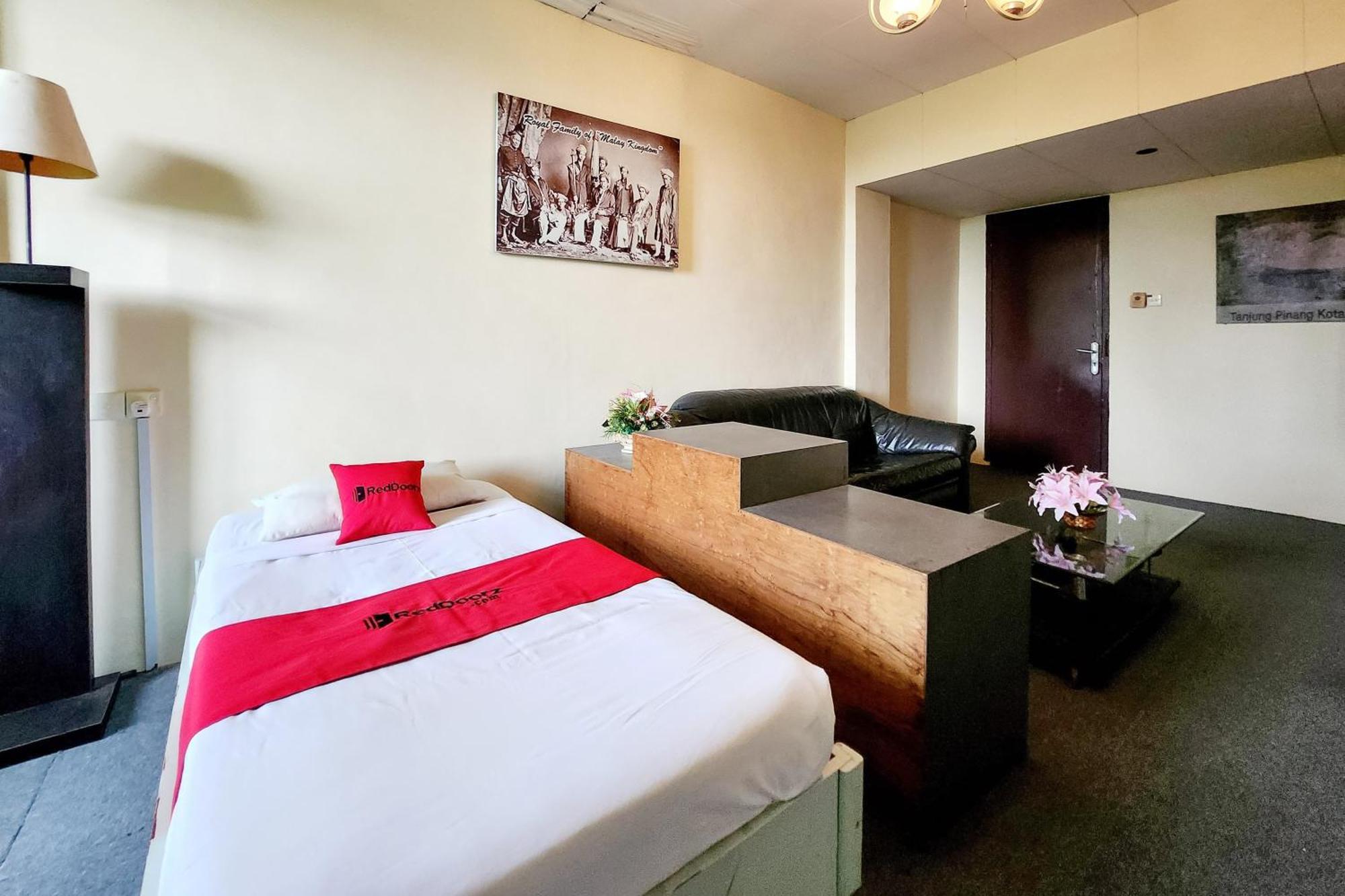 Reddoorz Near Pelabuhan Sri Bintan Pura Tanjungpinang Dış mekan fotoğraf